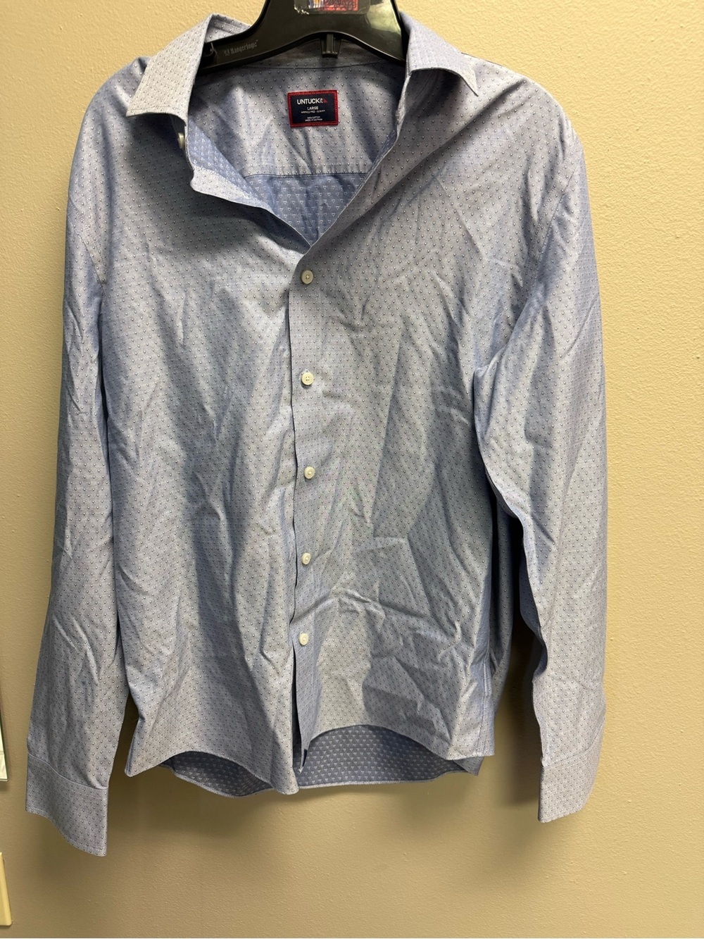 UNTUCKit Light Blue Micro-Pattern Long Sleeve Button-Up Shirt